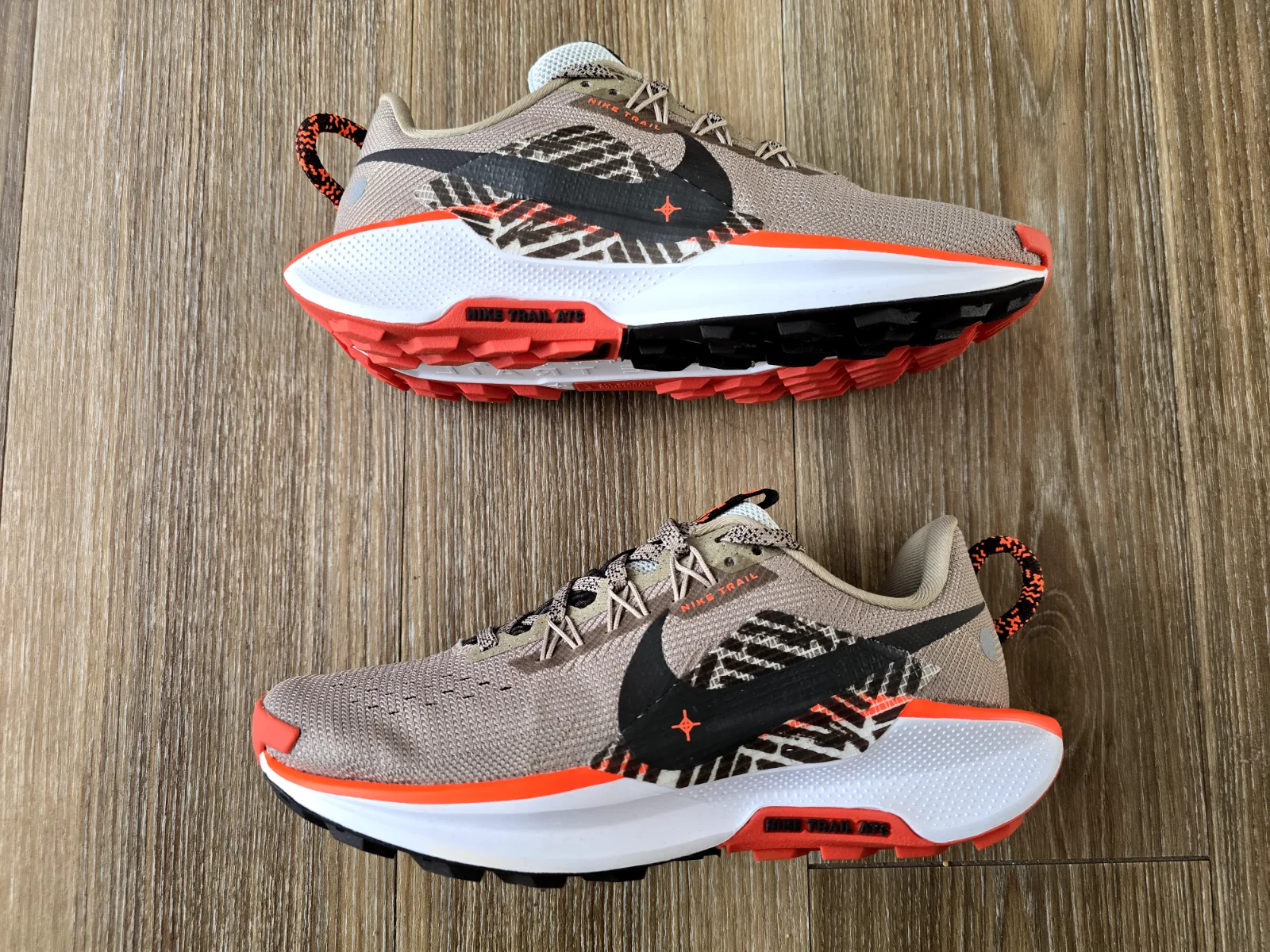 NIKE REACTX PEGASUS TRAIL 5 2