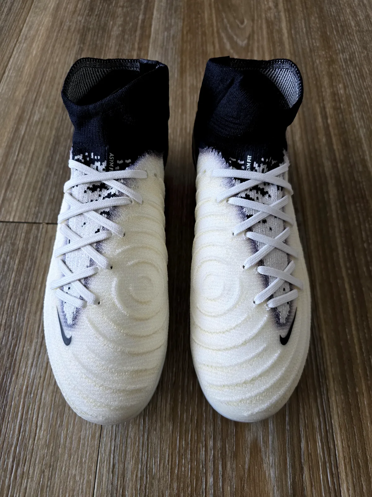 NIKE PHANTOM LUNA 2 ELITE FG 5