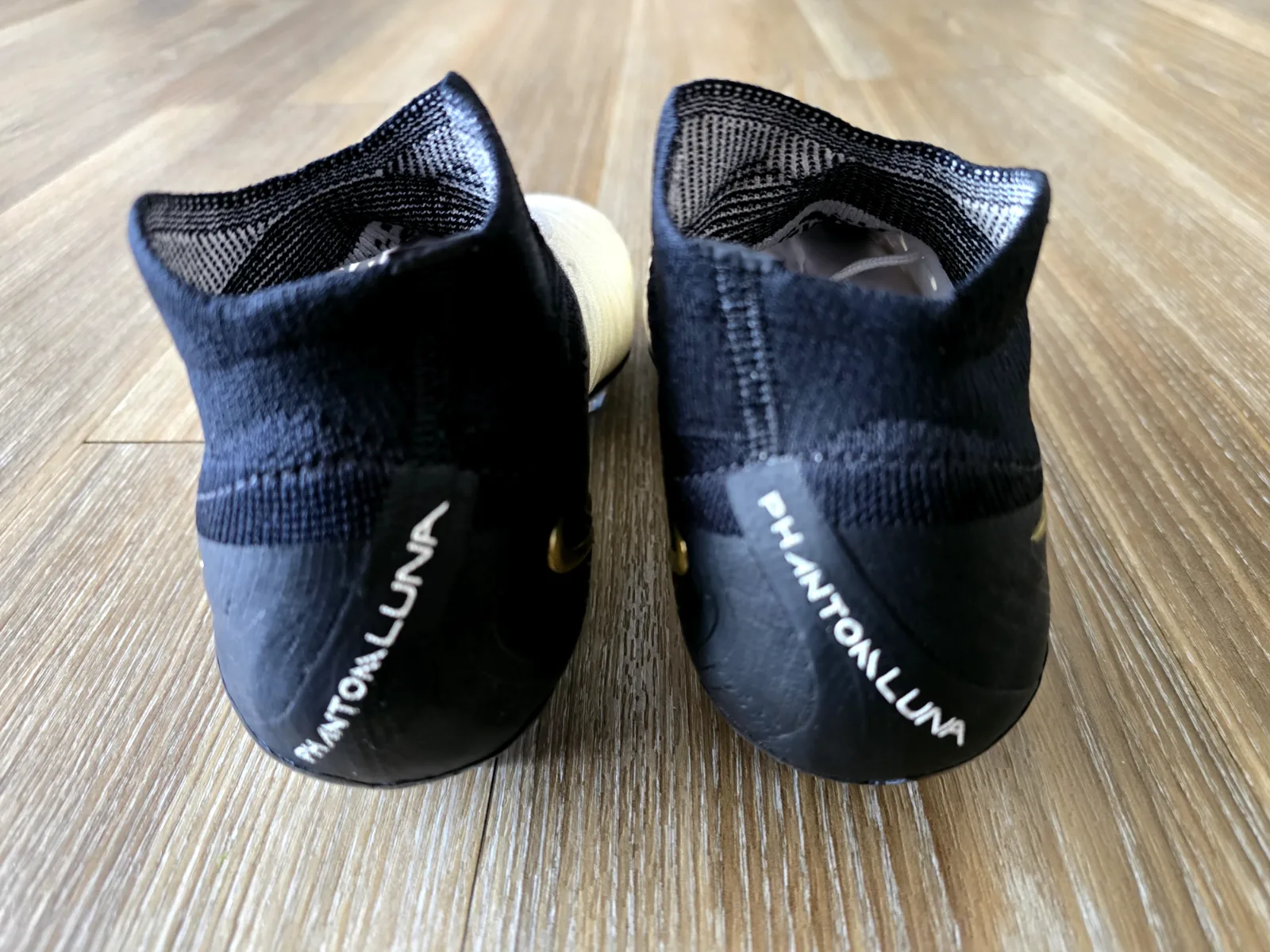 NIKE PHANTOM LUNA 2 ELITE FG 6