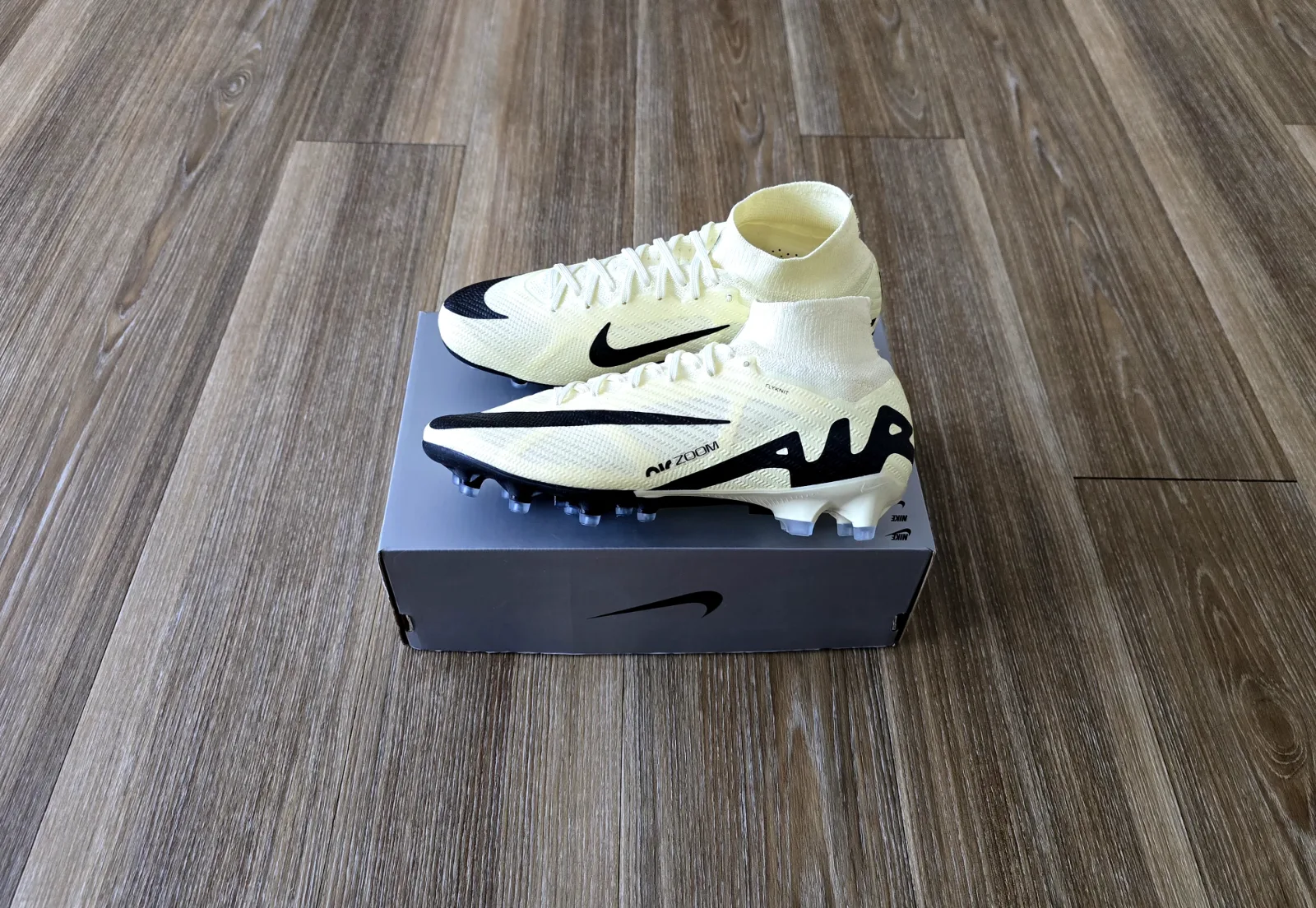 NIKE ZOOM MERCURIAL SUPERFLY 9 ELITE AG-PRO