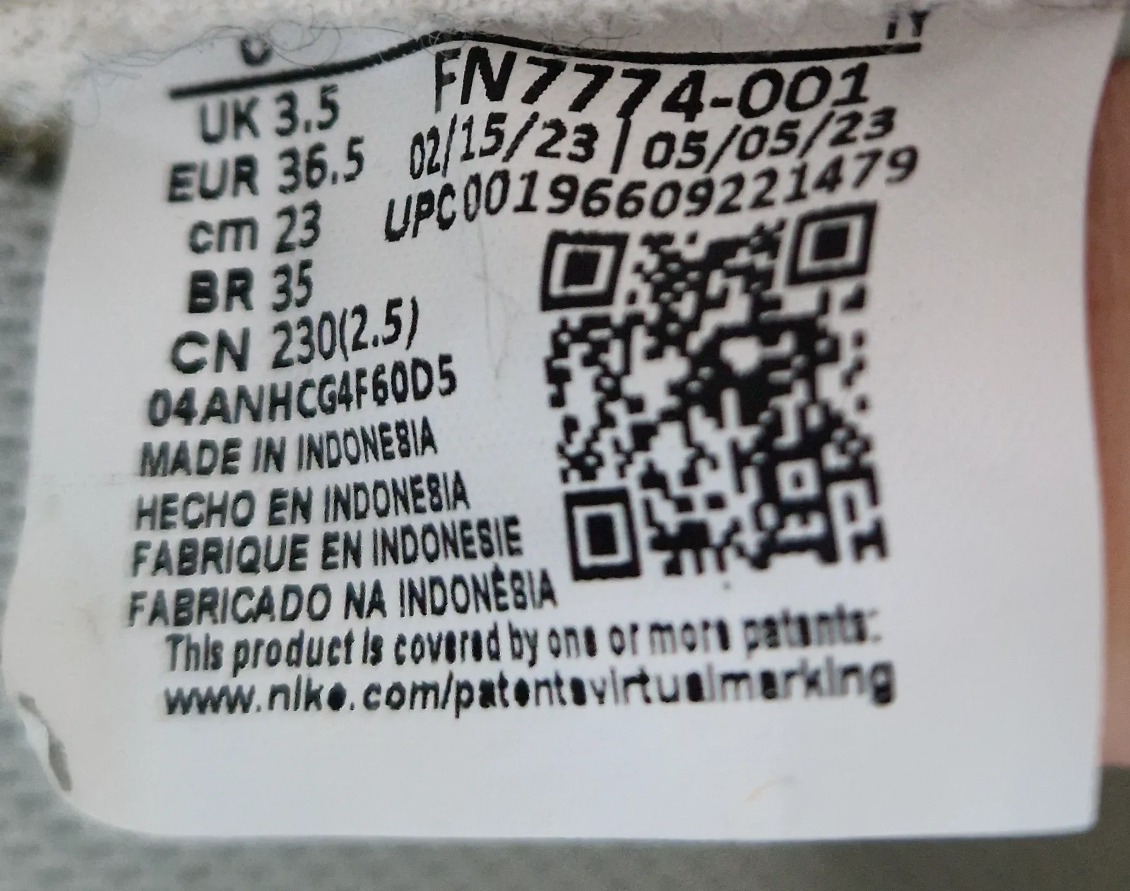 NIKE WMNS DUNK LOW 9