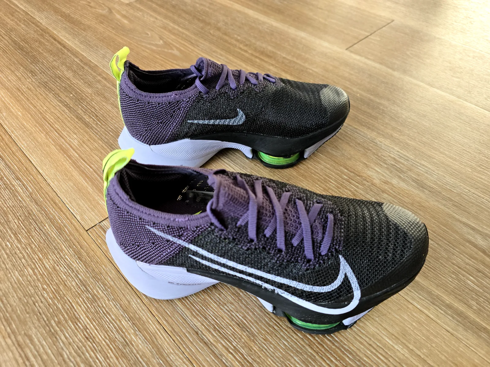 NIKE AIR ZOOM TEMPO NEXT% FK 5