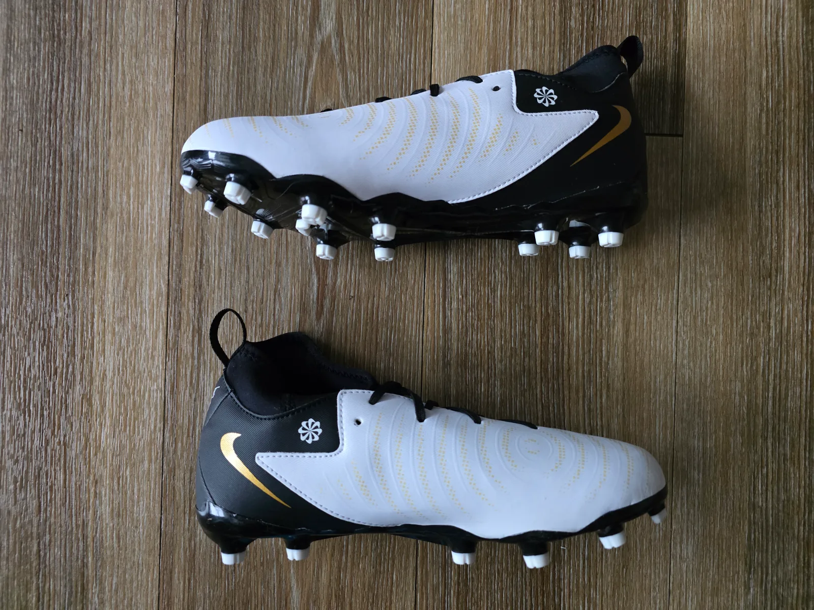 NIKE PHANTOM LUNA II ACADEMY FG/MG 3