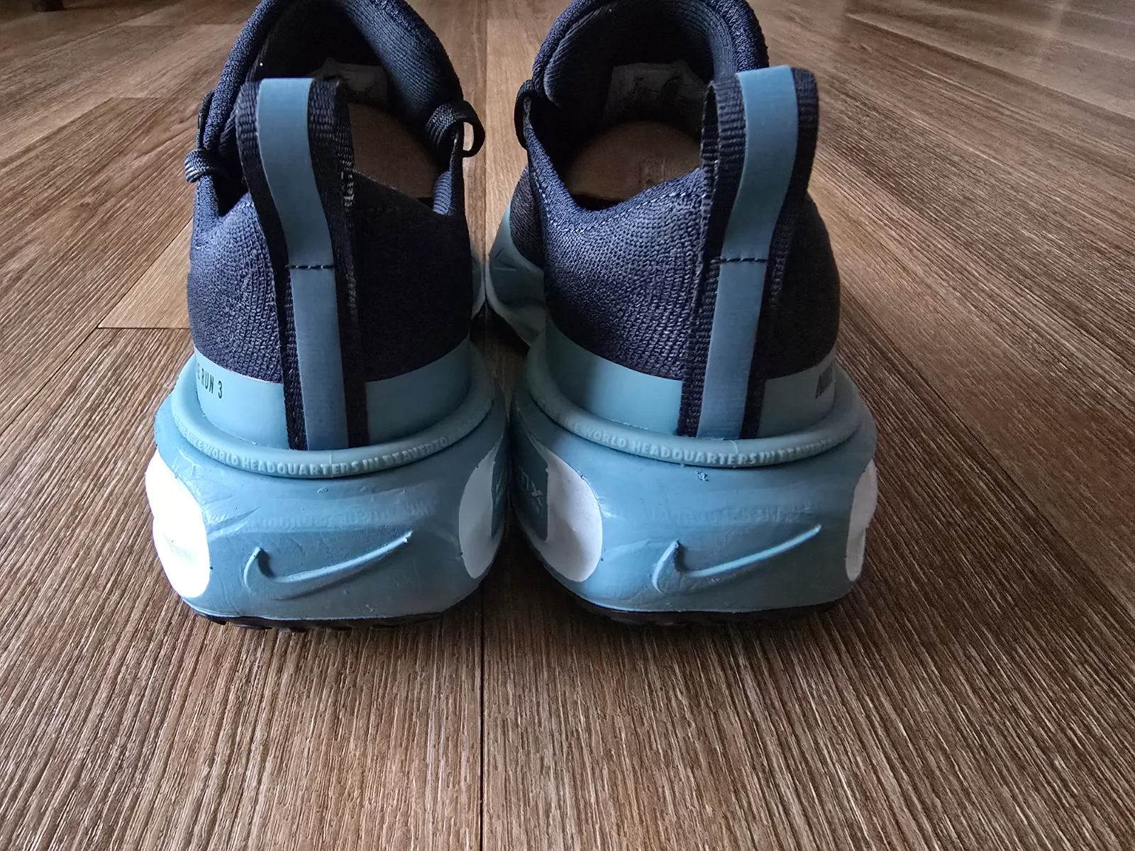 NIKE ZOOMX INVINCIBLE RUN FK 3 5