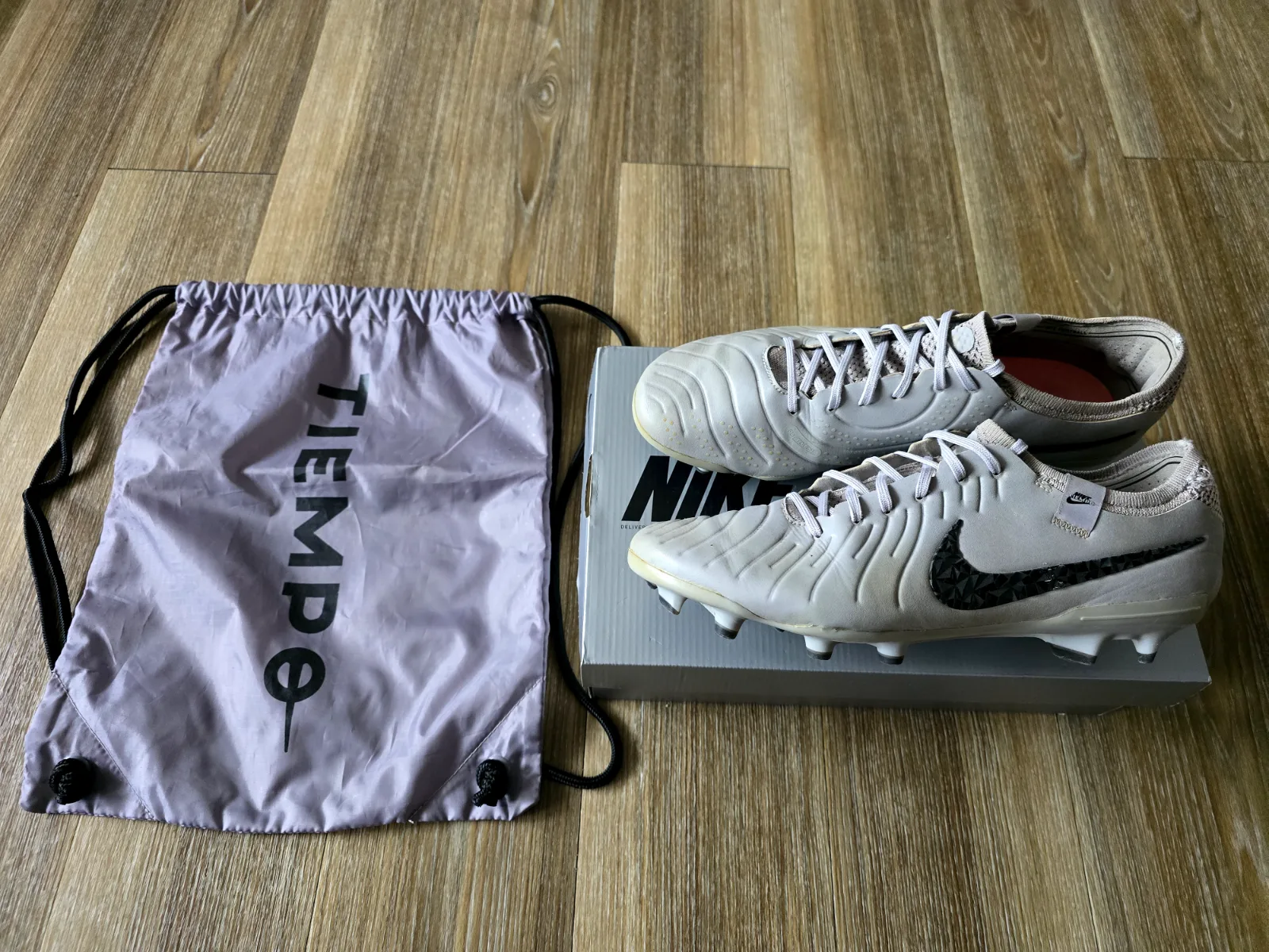 NIKE TIEMPO LEGEND 10 ELITE FG 2