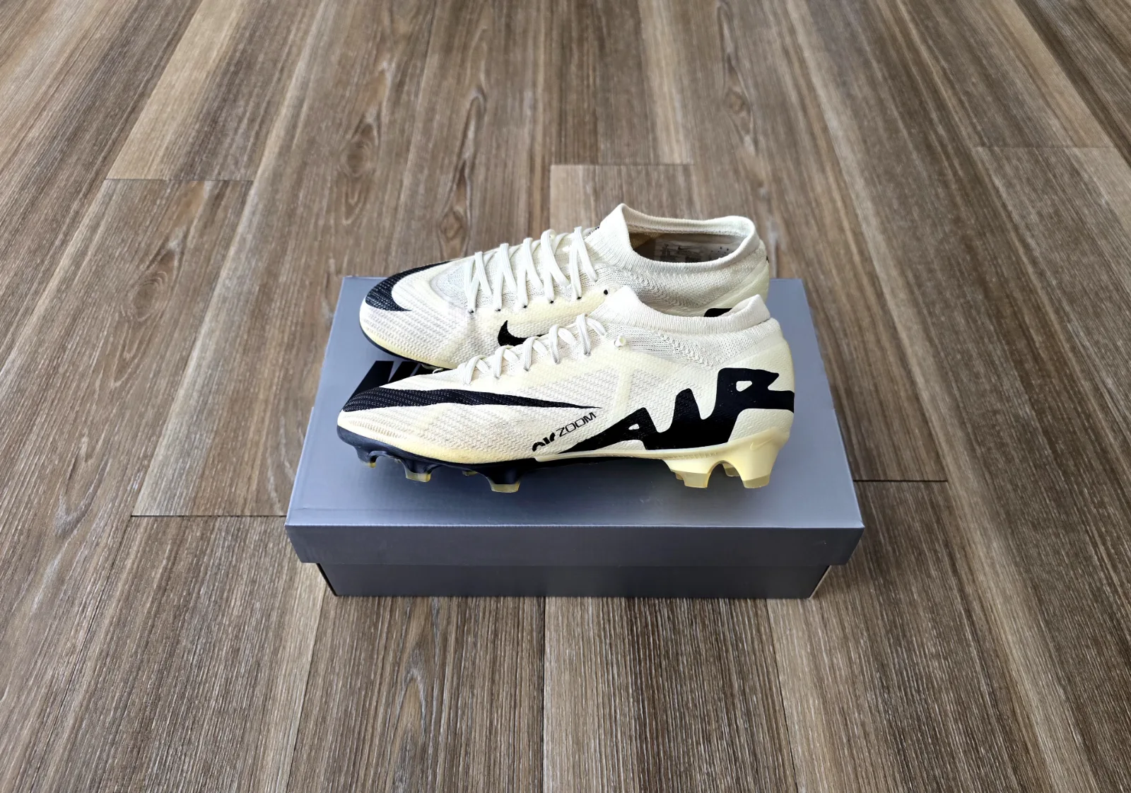 NIKE AIR ZOOM MERCURIAL VAPOR 15 PRO FG