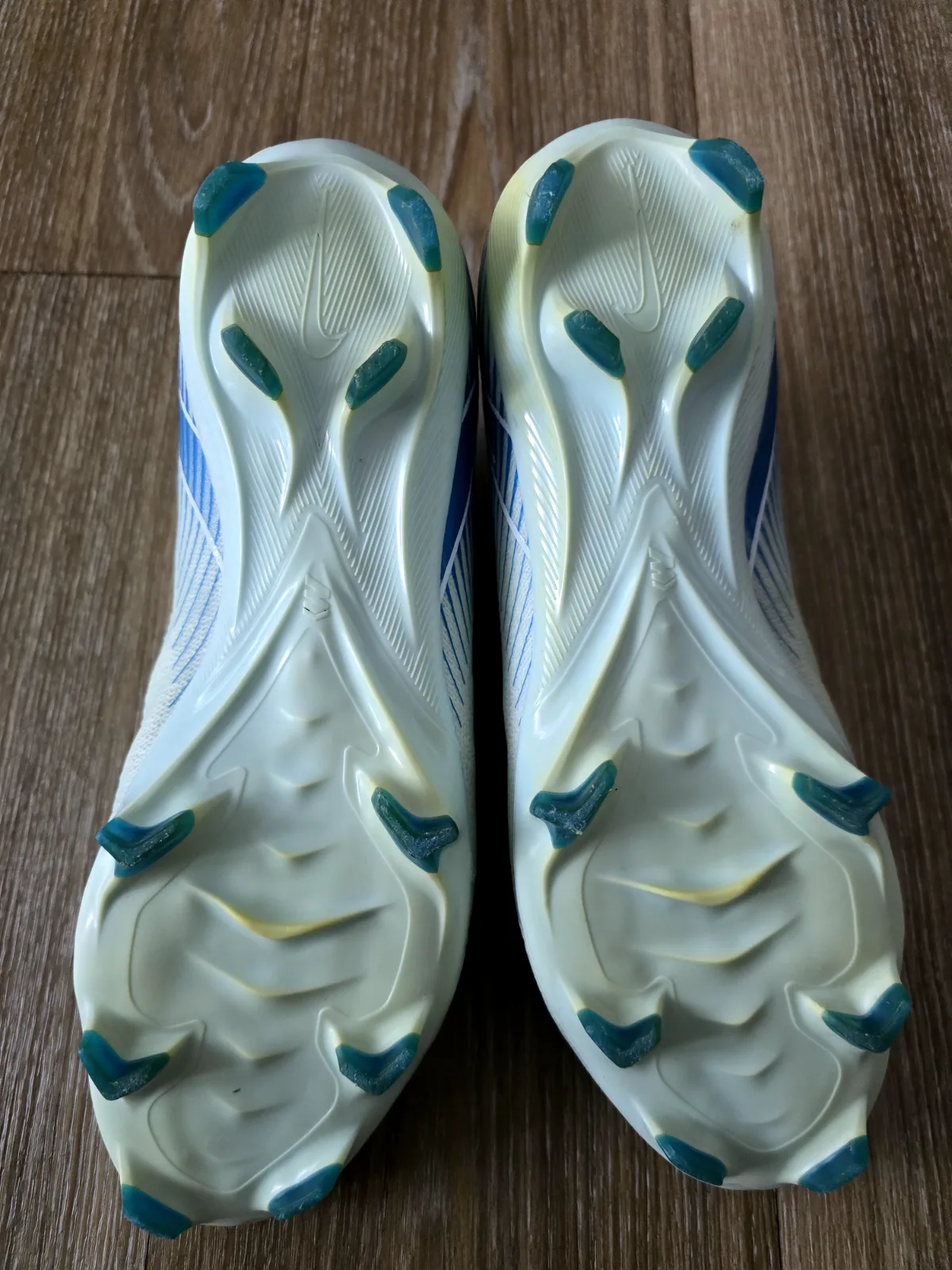 NIKE AIR ZOOM MERCURIAL VAPOR 16 PRO FG 7