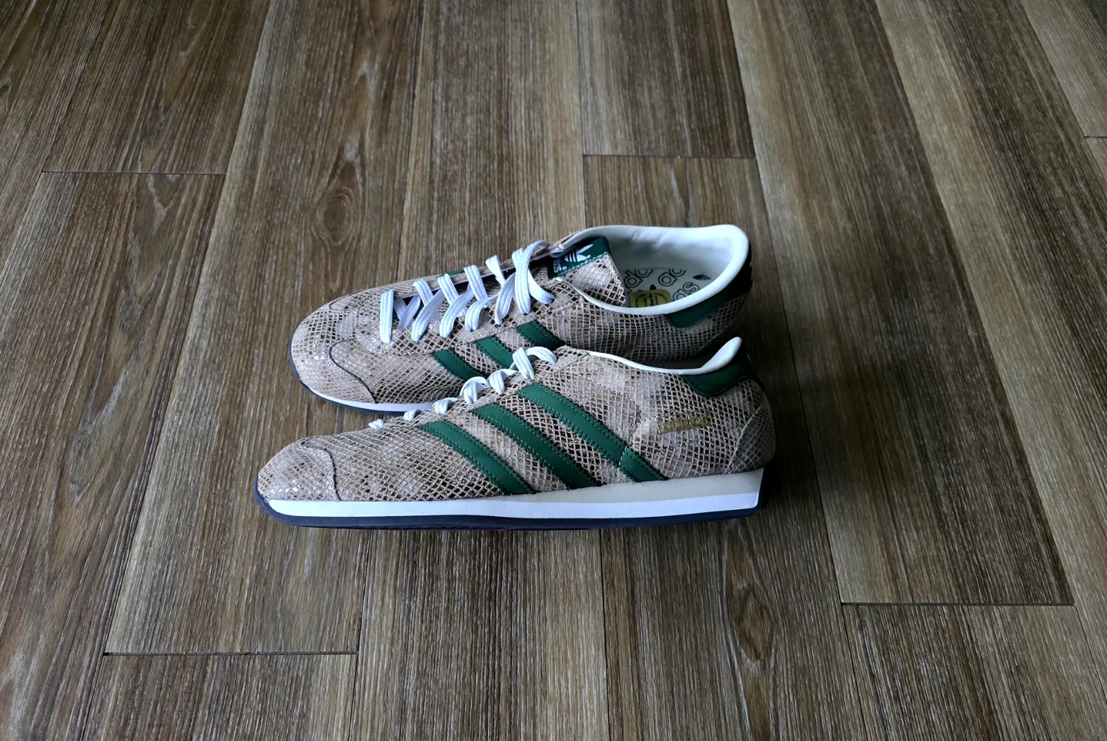 ADIDAS COUNTRY JAPAN