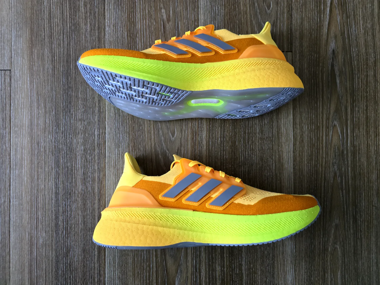 ADIDAS ULTRABOOST 5 2