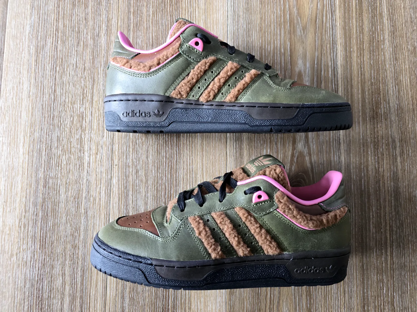 ADIDAS RIVALRY LOW 86 SIMPSONS 2