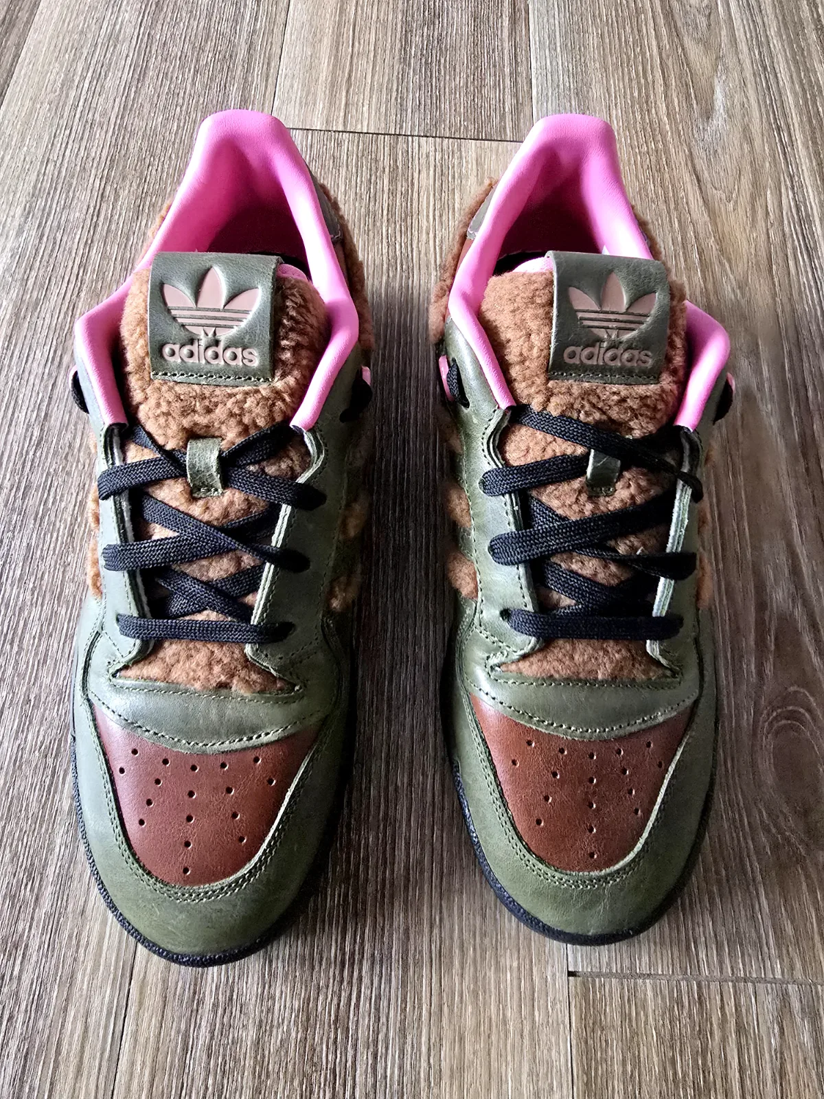 ADIDAS RIVALRY LOW 86 SIMPSONS 4