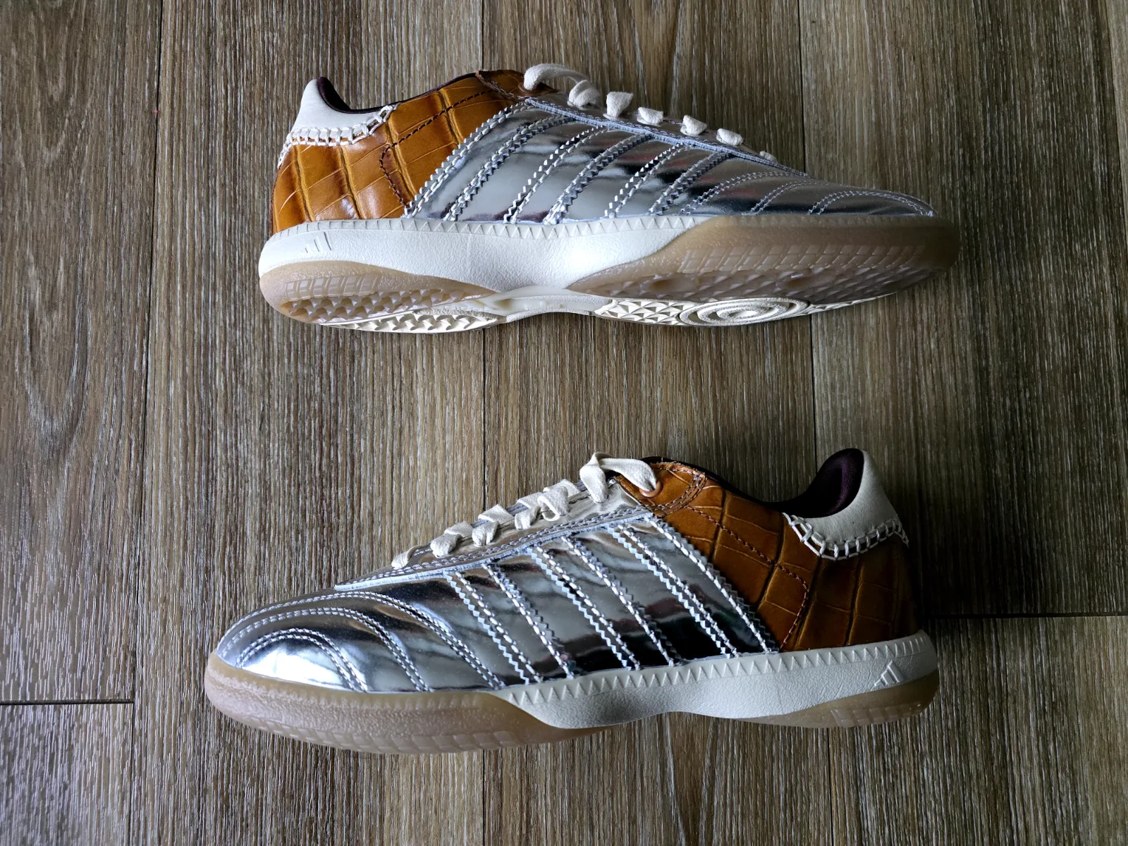ADIDAS x WALES BONNER MN SAMBA METALLIC 2
