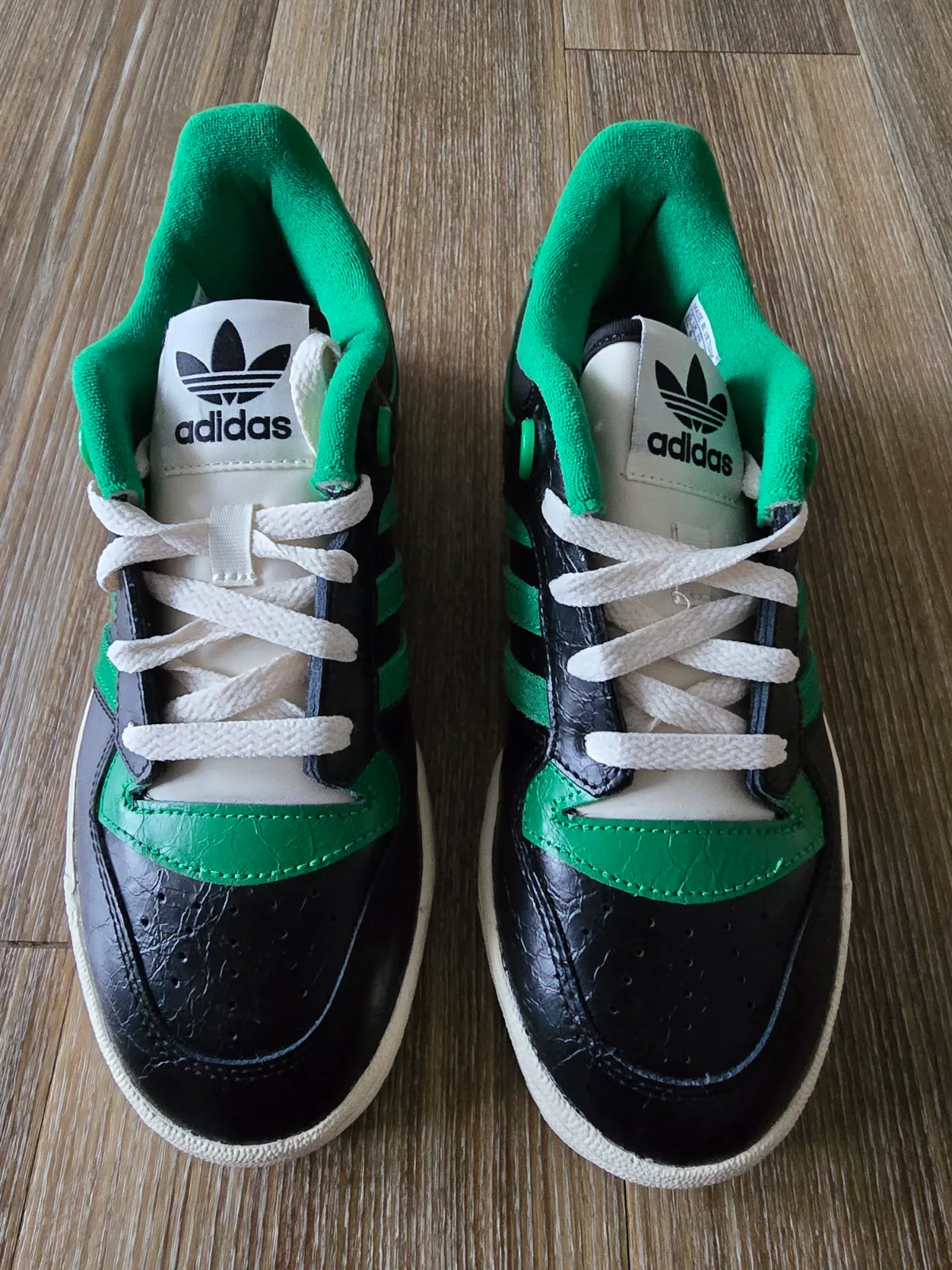 ADIDAS ORIGINALS RIVALRY 86 LOW 4