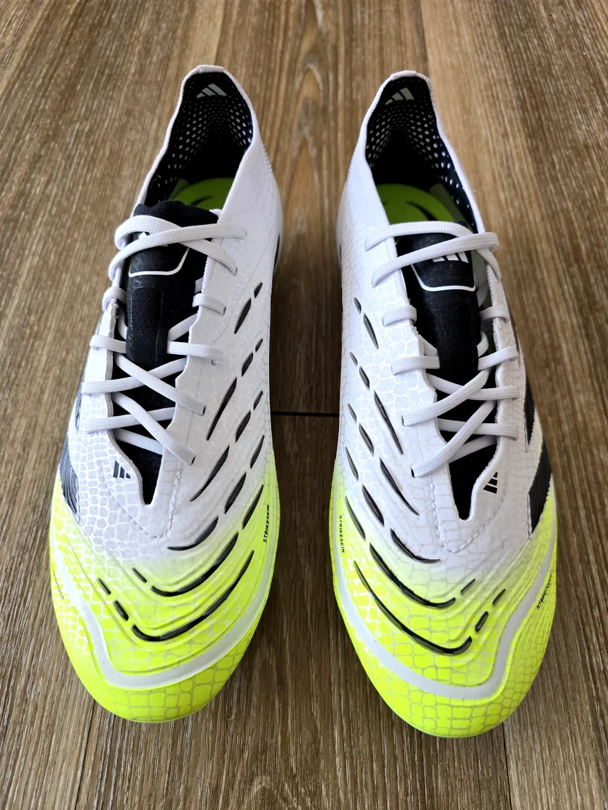 ADIDAS PREDATOR ELITE AG 4
