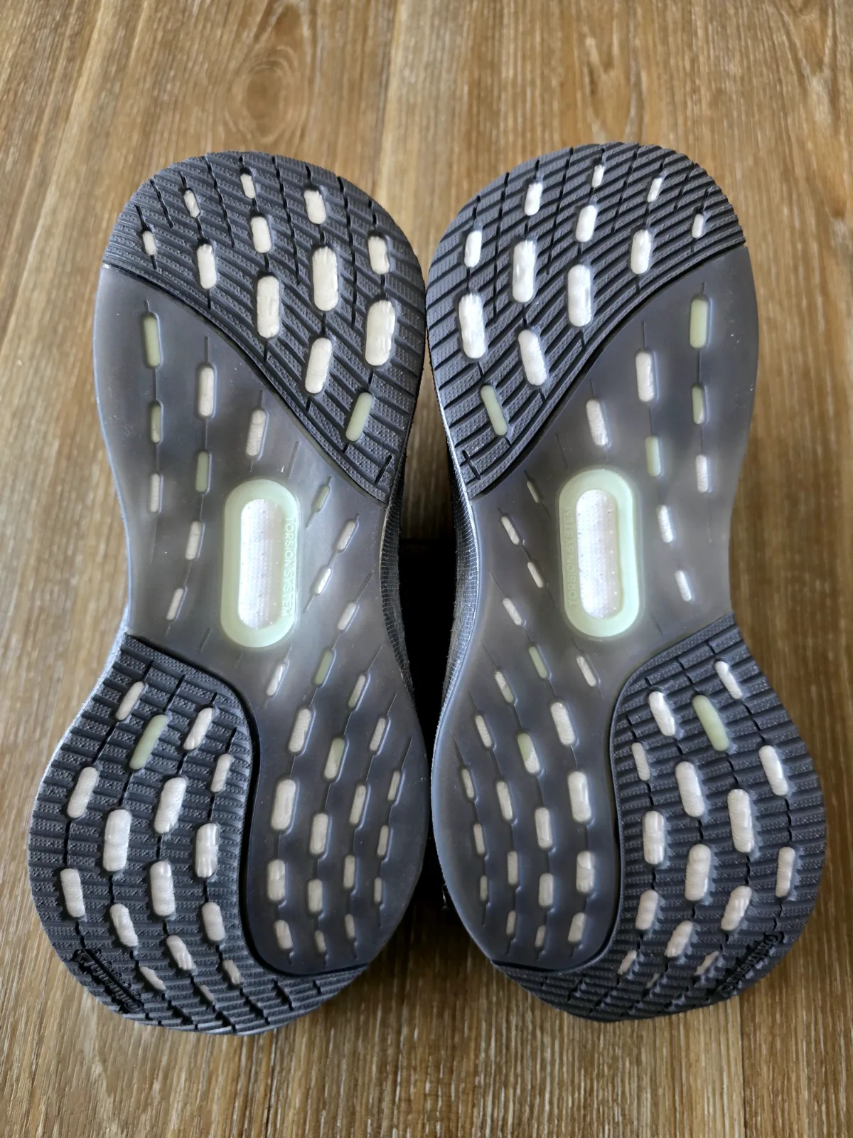 ADIDAS ULTRA BOOST 5 7