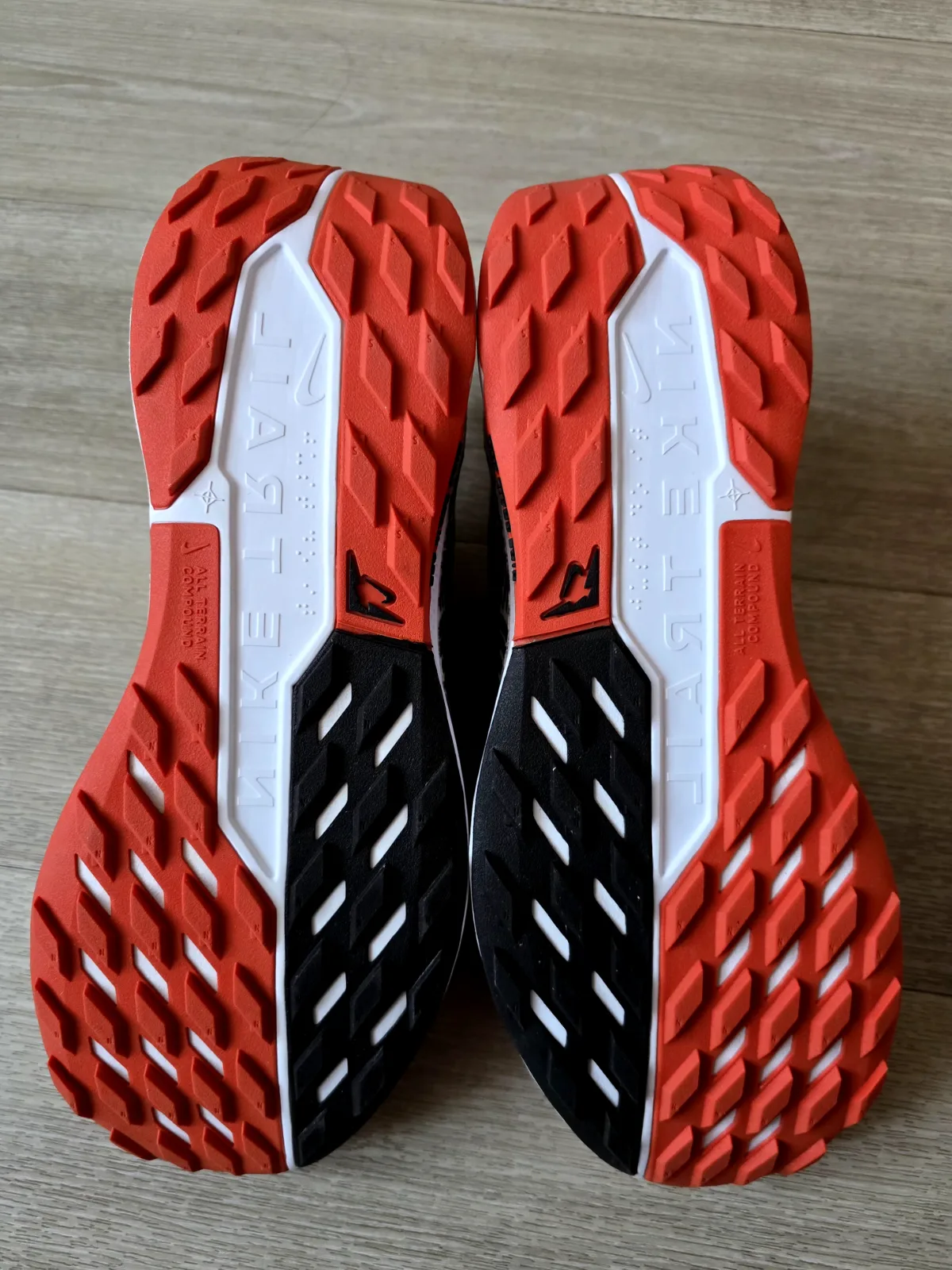 NIKE REACTX PEGASUS TRAIL 5 6