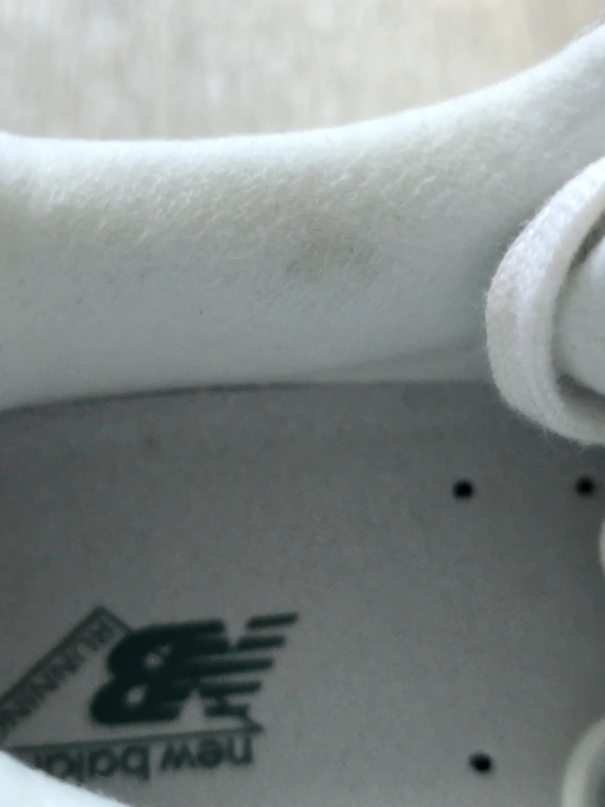 New Balance 2002R 10