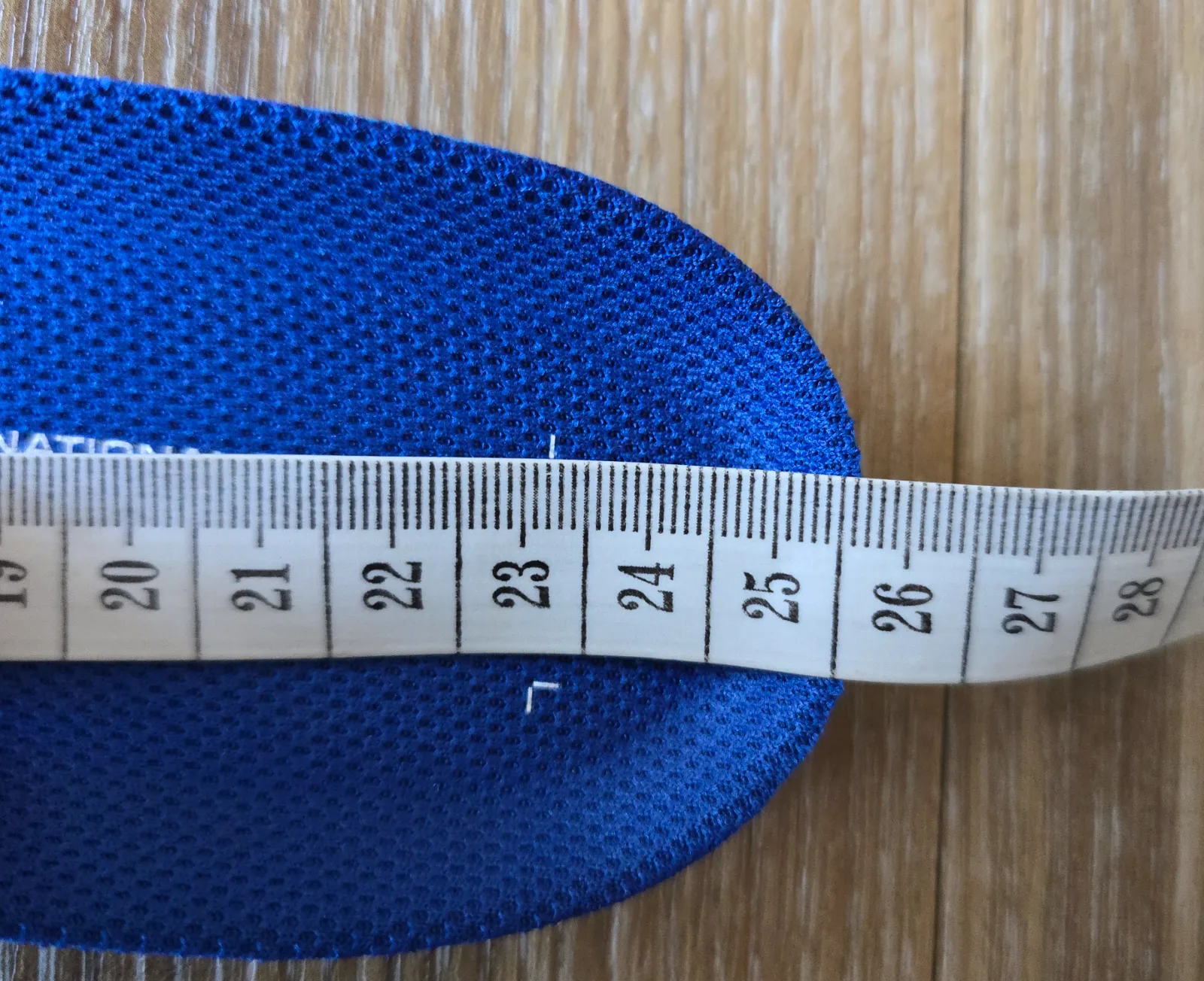 NIKE VOMERO 18 SE 10