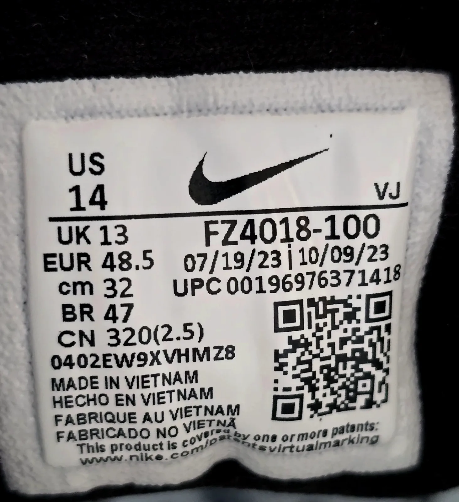 NIKE ZOOMX INVINCIBLE RUN FK3 8