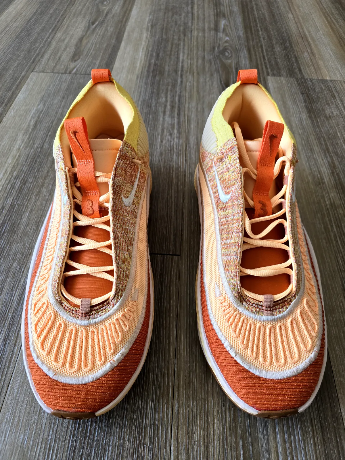 NIKE COSMIC UNITY 3 4