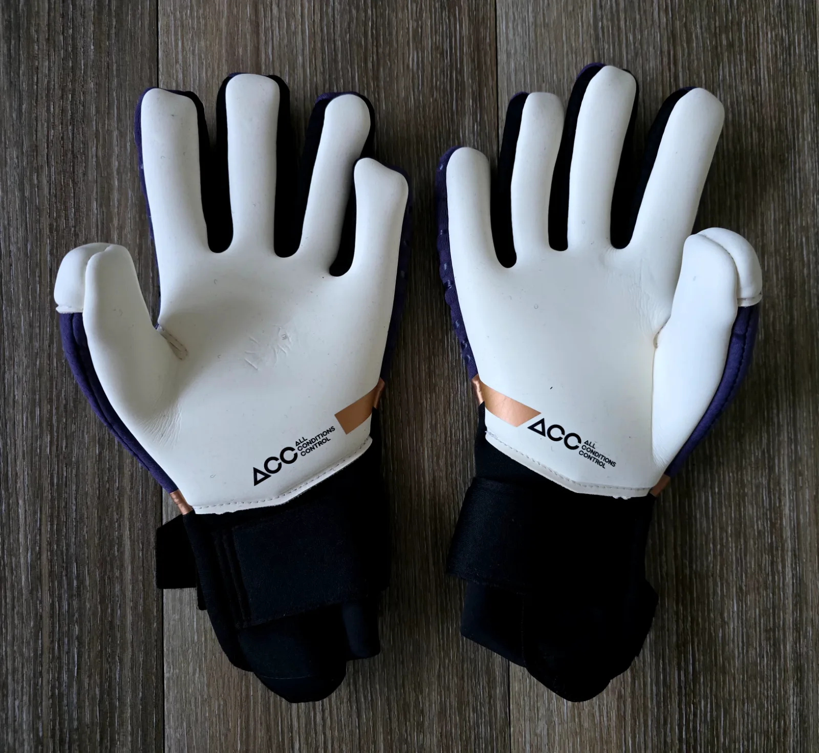 Brankářské rukavice Nike GK Phantom Elite 2