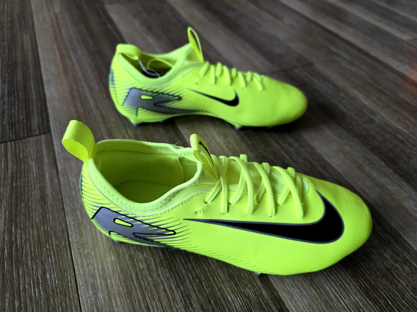 NIKE AIR ZOOM MERCURIAL VAPOR 16 ACADEMY FG/MG 5