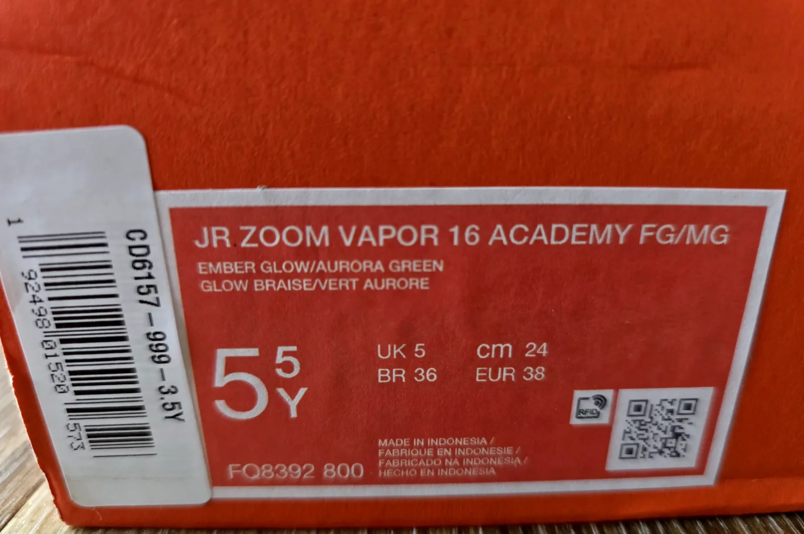 NIKE AIR ZOOM MERCURIAL VAPOR 16 ACADEMY FG/MG 9