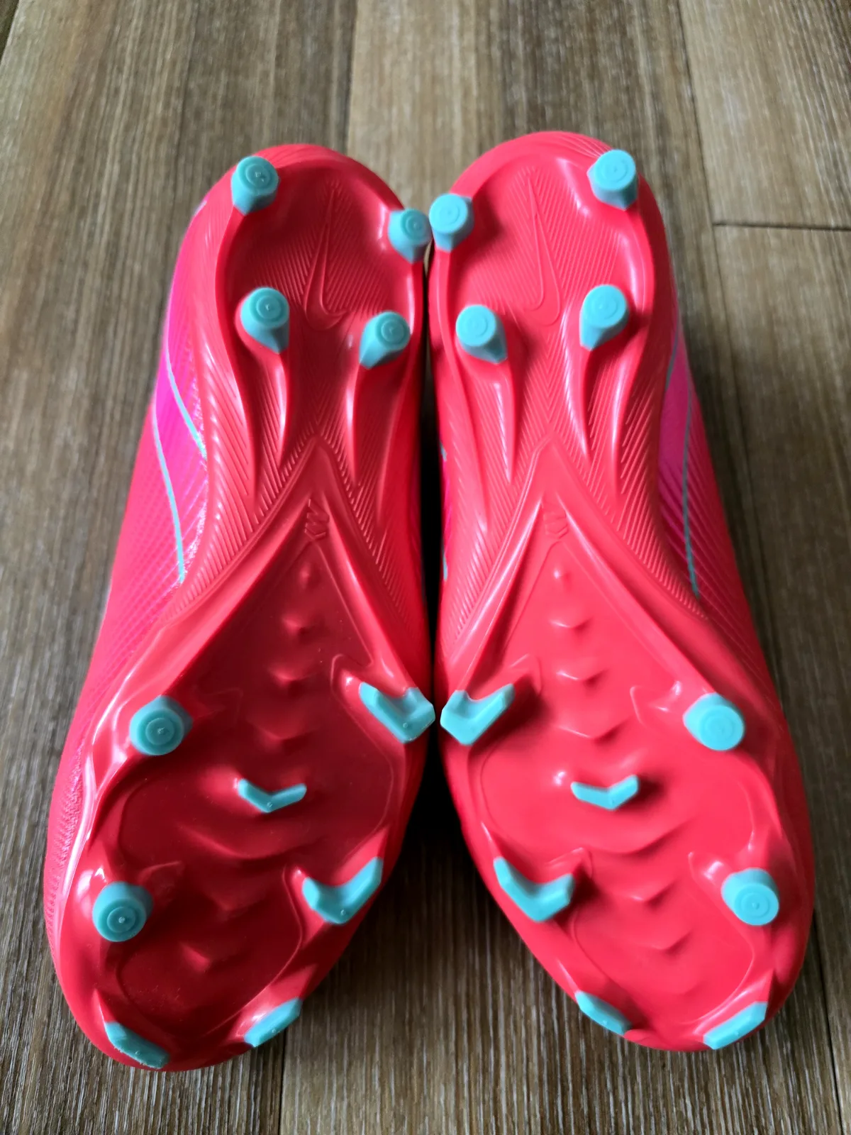 NIKE AIR ZOOM MERCURIAL VAPOR 16 ACADEMY FG/MG 7