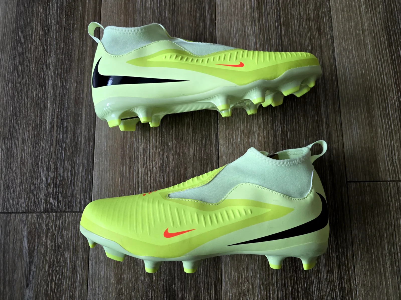 NIKE JR PHANTOM 6 HIGH ACAD FG/MG 2