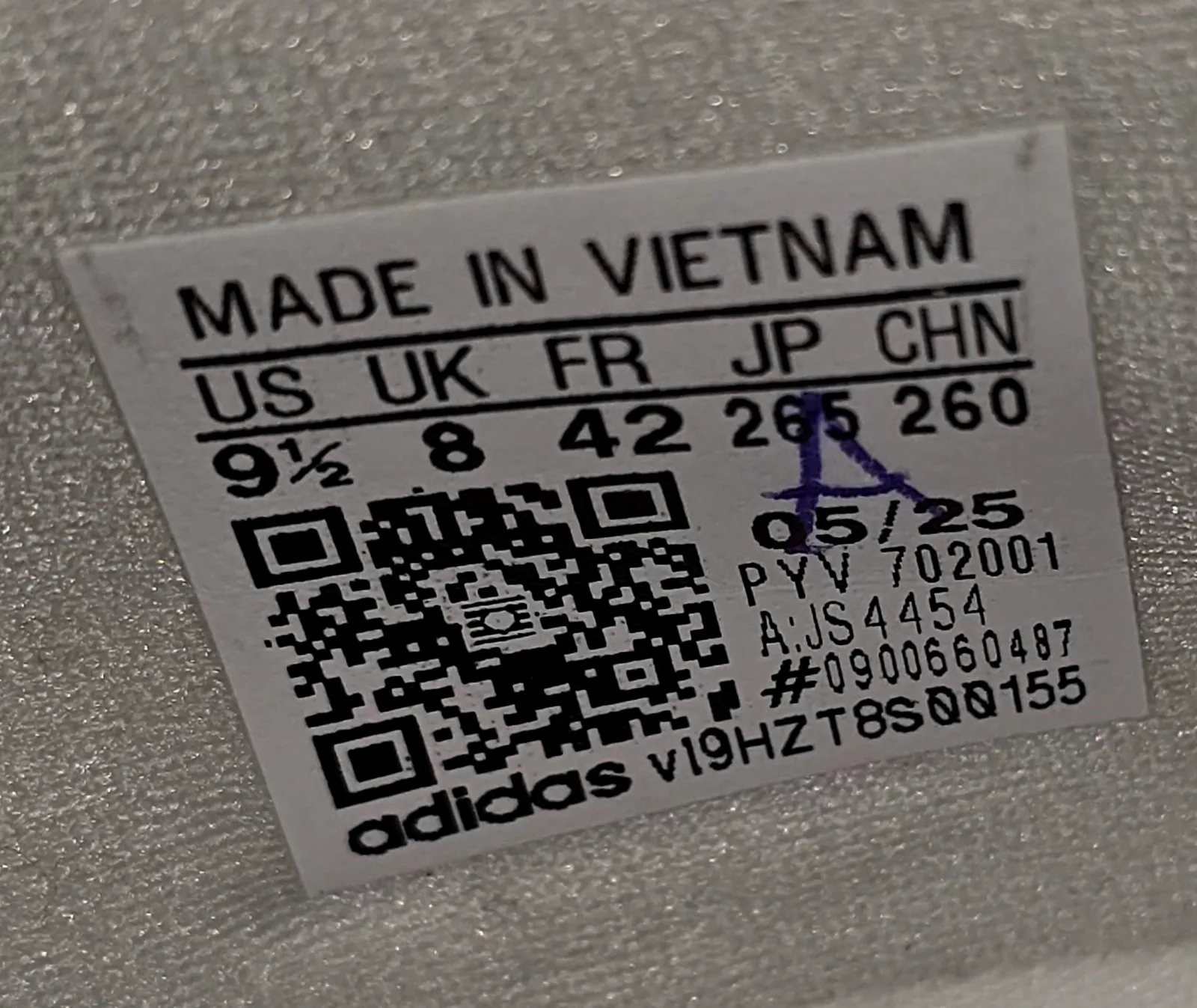 ADIDAS ADIZERO EVO SL 9