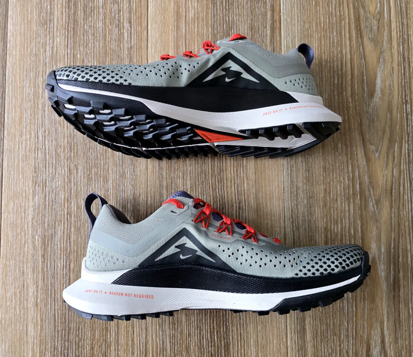 NIKE REACT PEGASUS TRAIL 4 2
