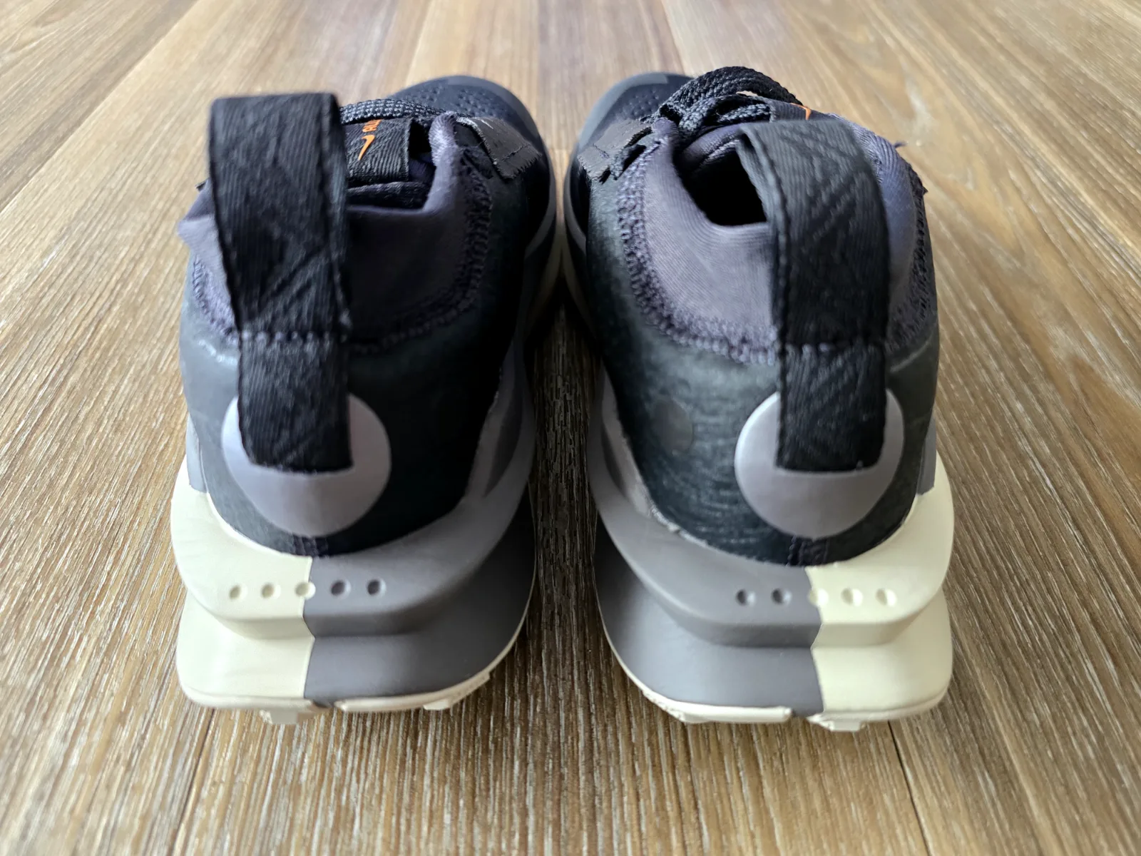 NIKE ZOOMX ZEGAMA TRAIL 2 6