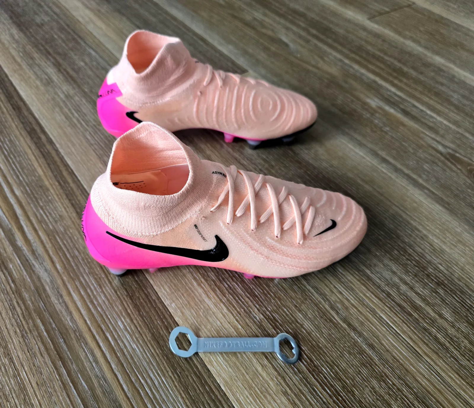 NIKE PHANTOM LUNA II ELITE SG-PRO P 5