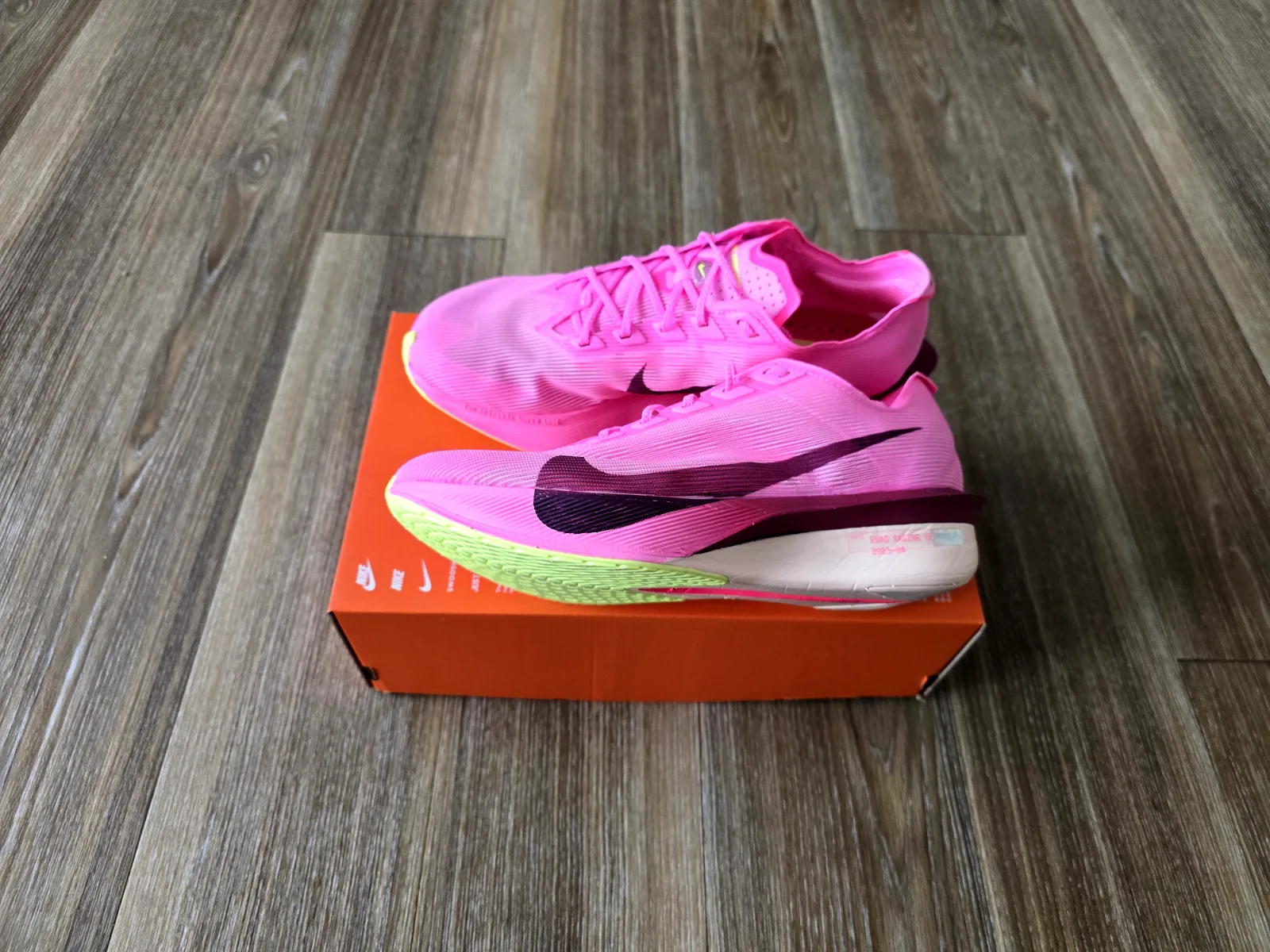 NIKE ZOOMX VAPORFLY NEXT% 4 W