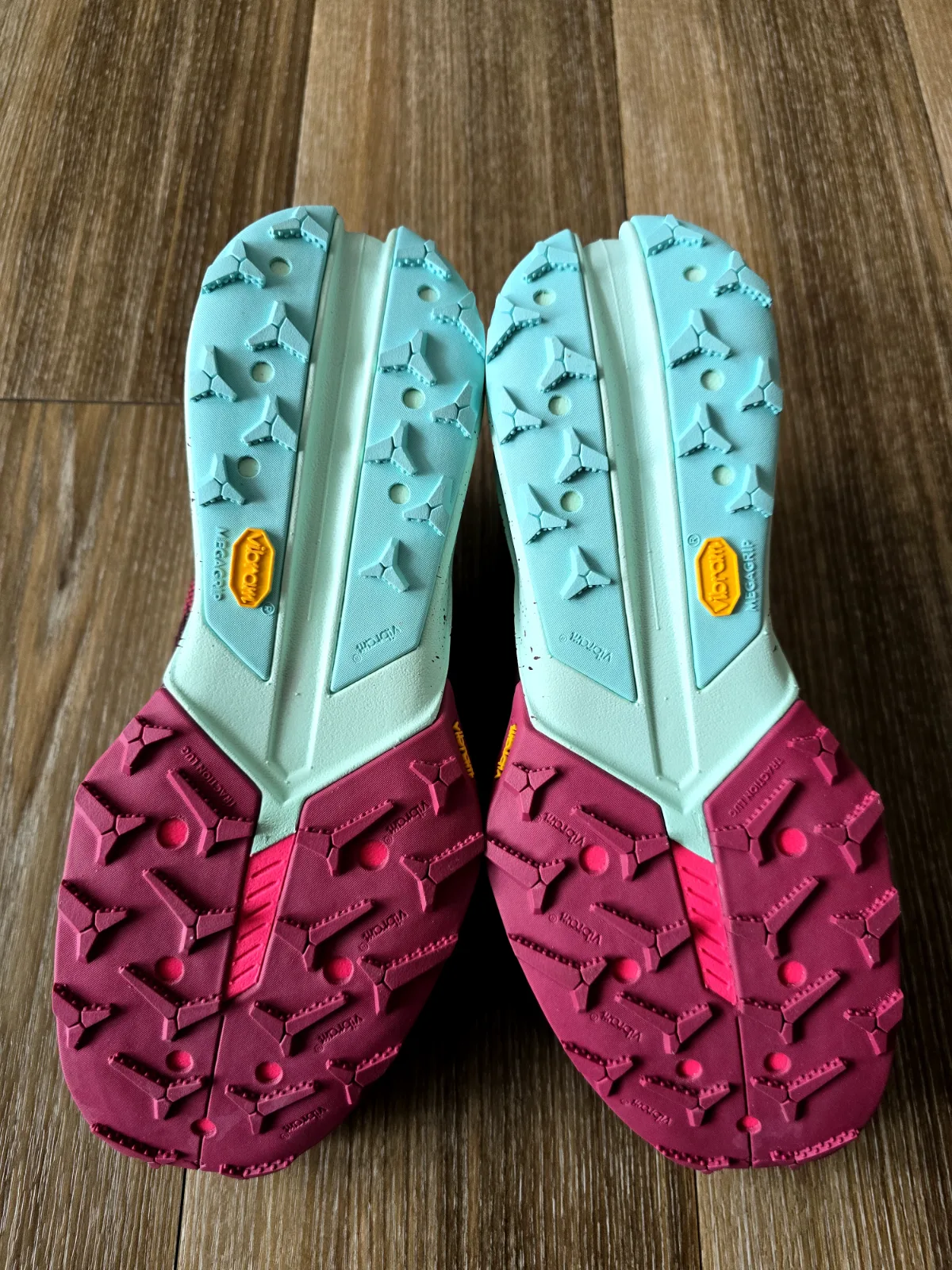 NIKE TERRA KIGER 10 7