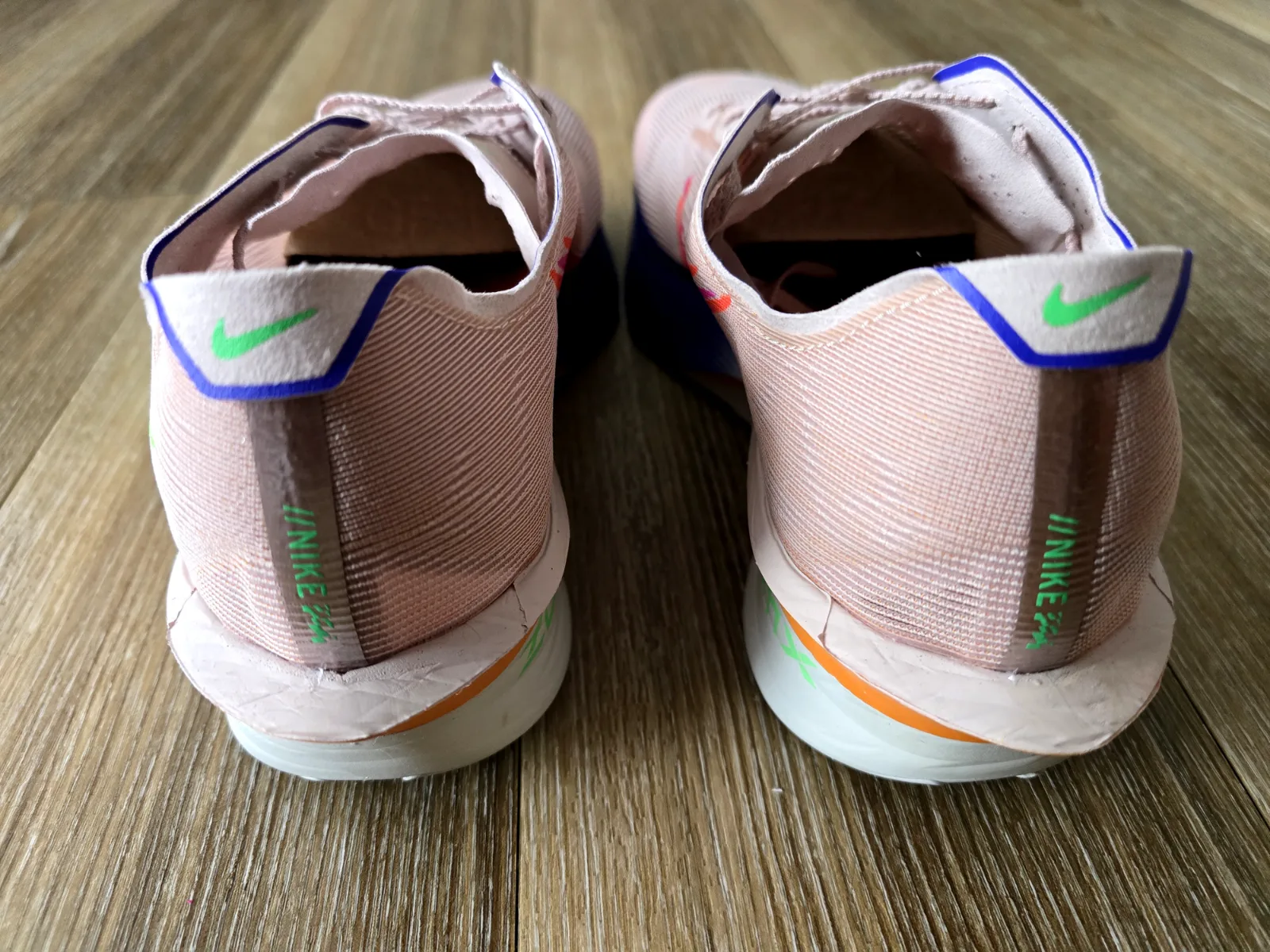 NIKE ZOOMX VAPORFLY NEXT% 4 EK 6