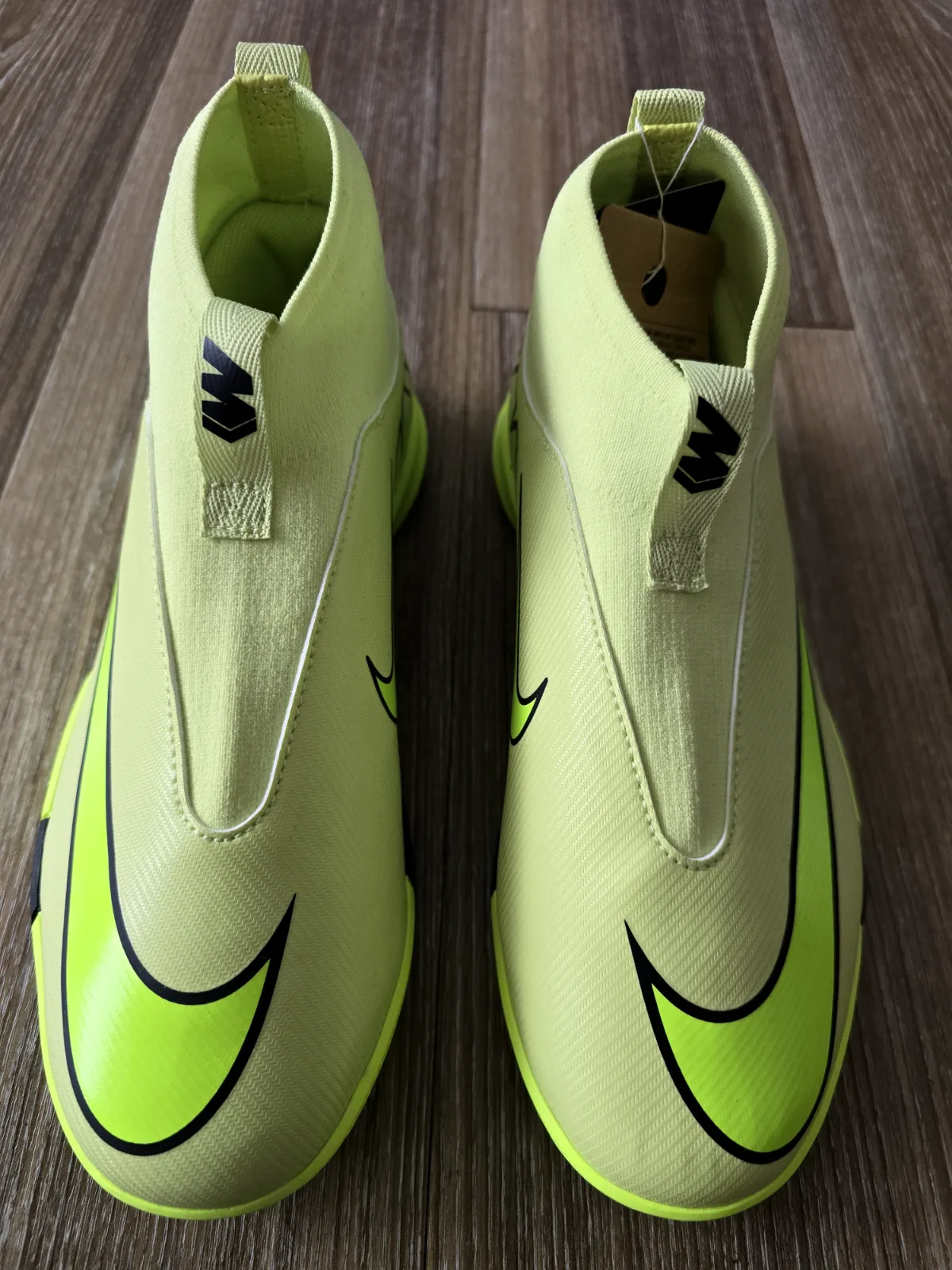 NIKE JR ZOOM SUPERFLY 10 ACADEMY IC 4