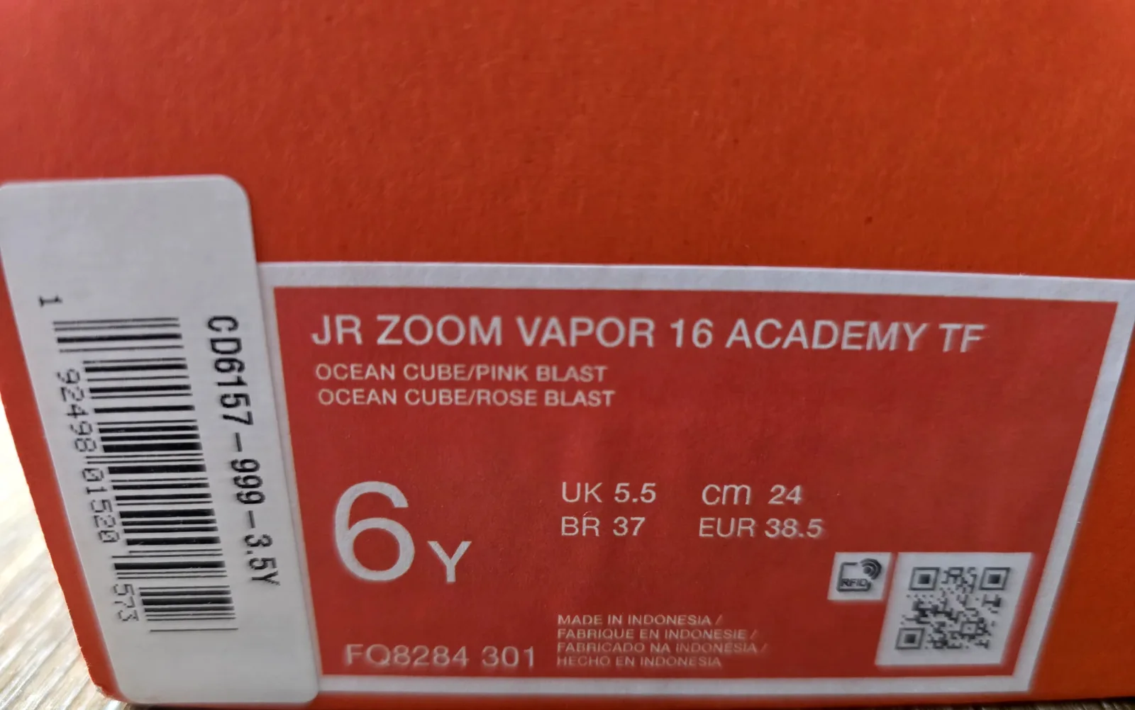 NIKE JR ZOOM MERCURIAL VAPOR 16 ACADEMY TF 9