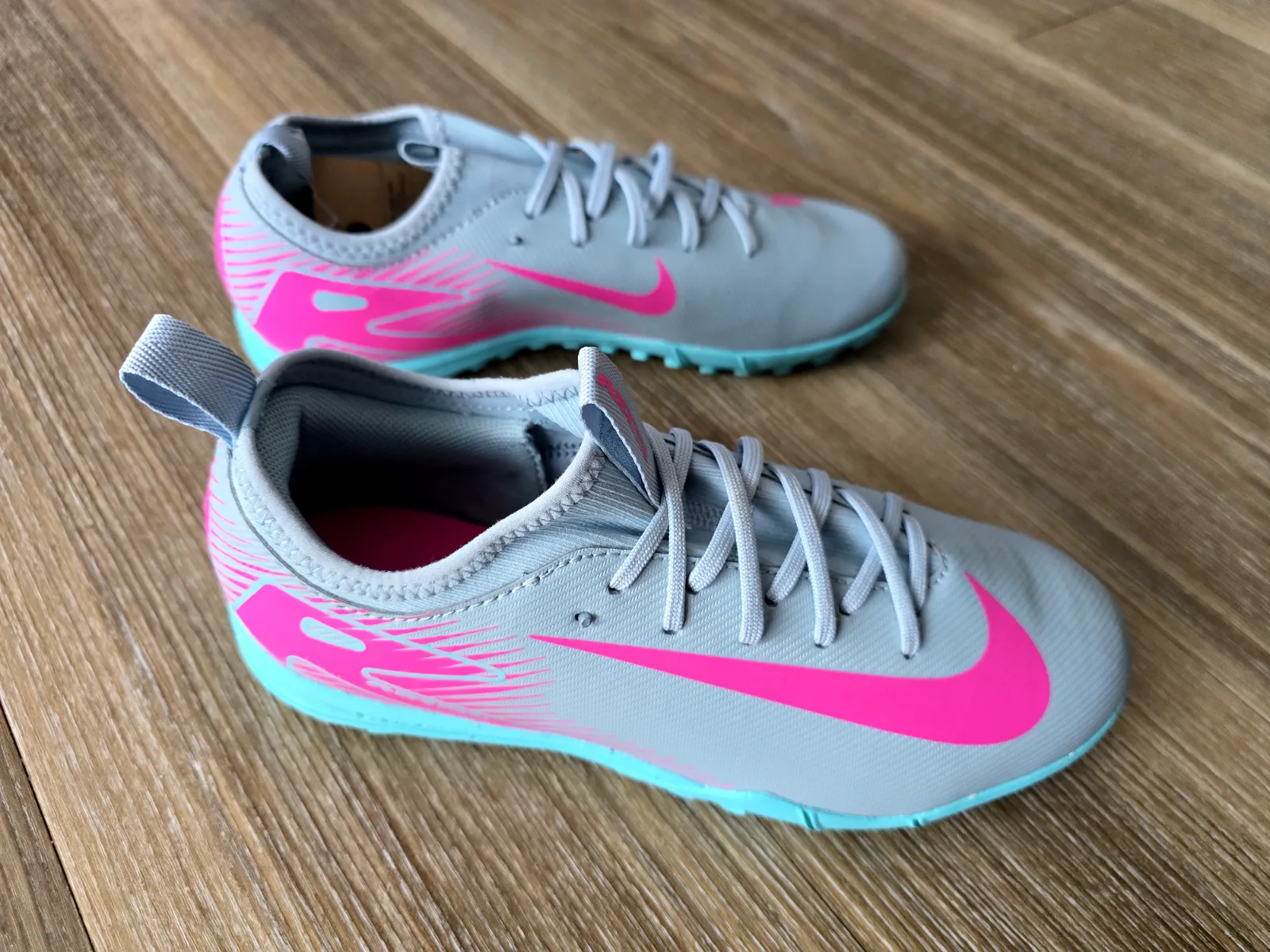 NIKE JR ZOOM MERCURIAL VAPOR 16 ACADEMY TF 5