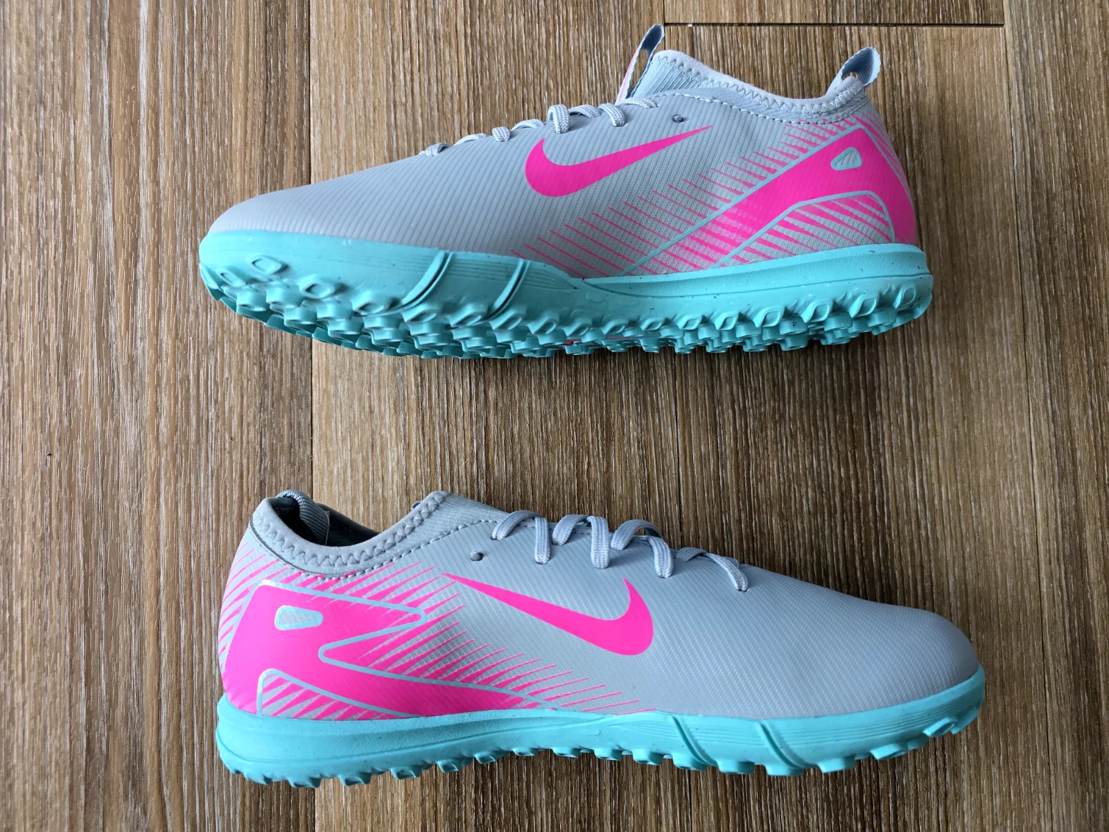NIKE JR ZOOM MERCURIAL VAPOR 16 ACADEMY TF 3