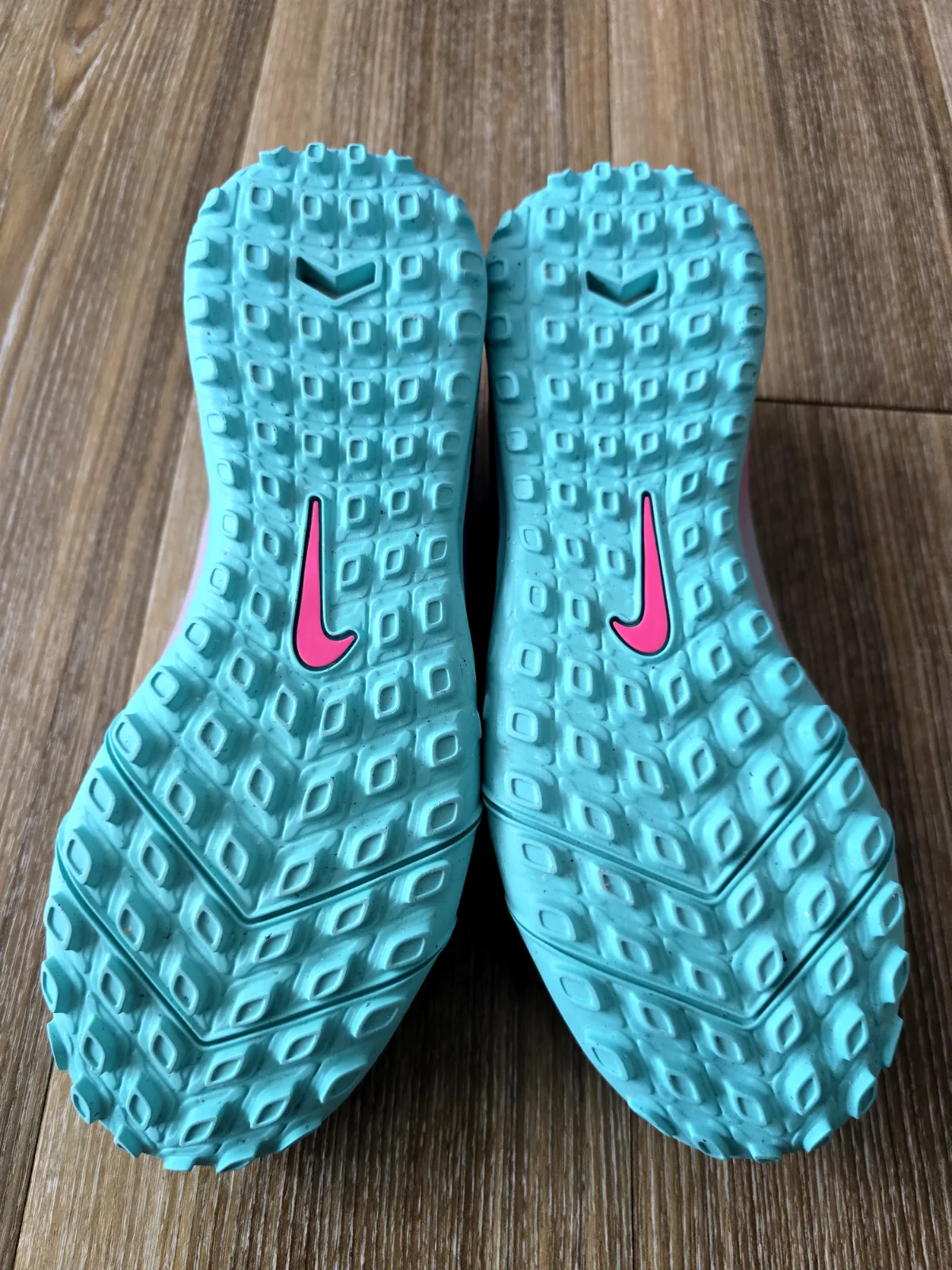 NIKE JR ZOOM MERCURIAL VAPOR 16 ACADEMY TF 7