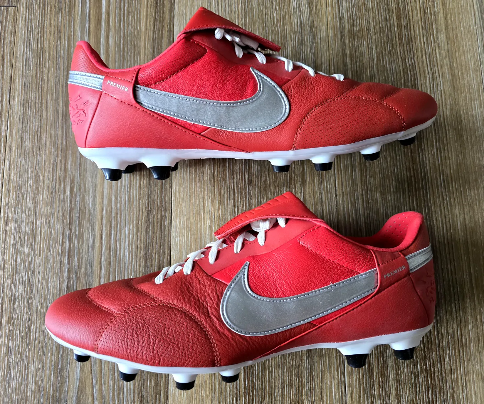 THE NIKE PREMIERE III FG 2