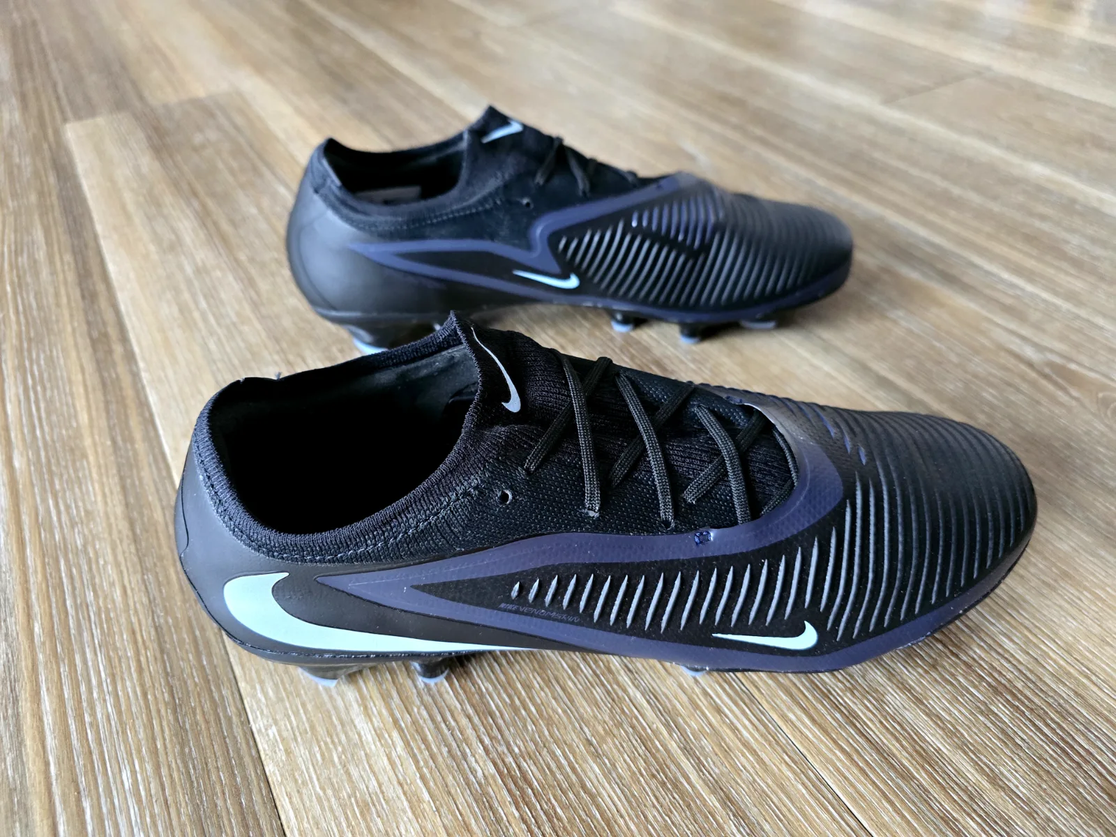 NIKE PHANTOM 6 LOW PRO FG 5